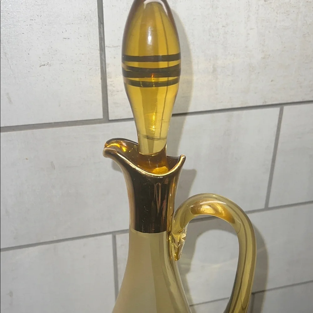 Vtg Stretch Art Glass MCM Amber Liquor Wine Decanter Gold Gilt Trim Bohemian 16